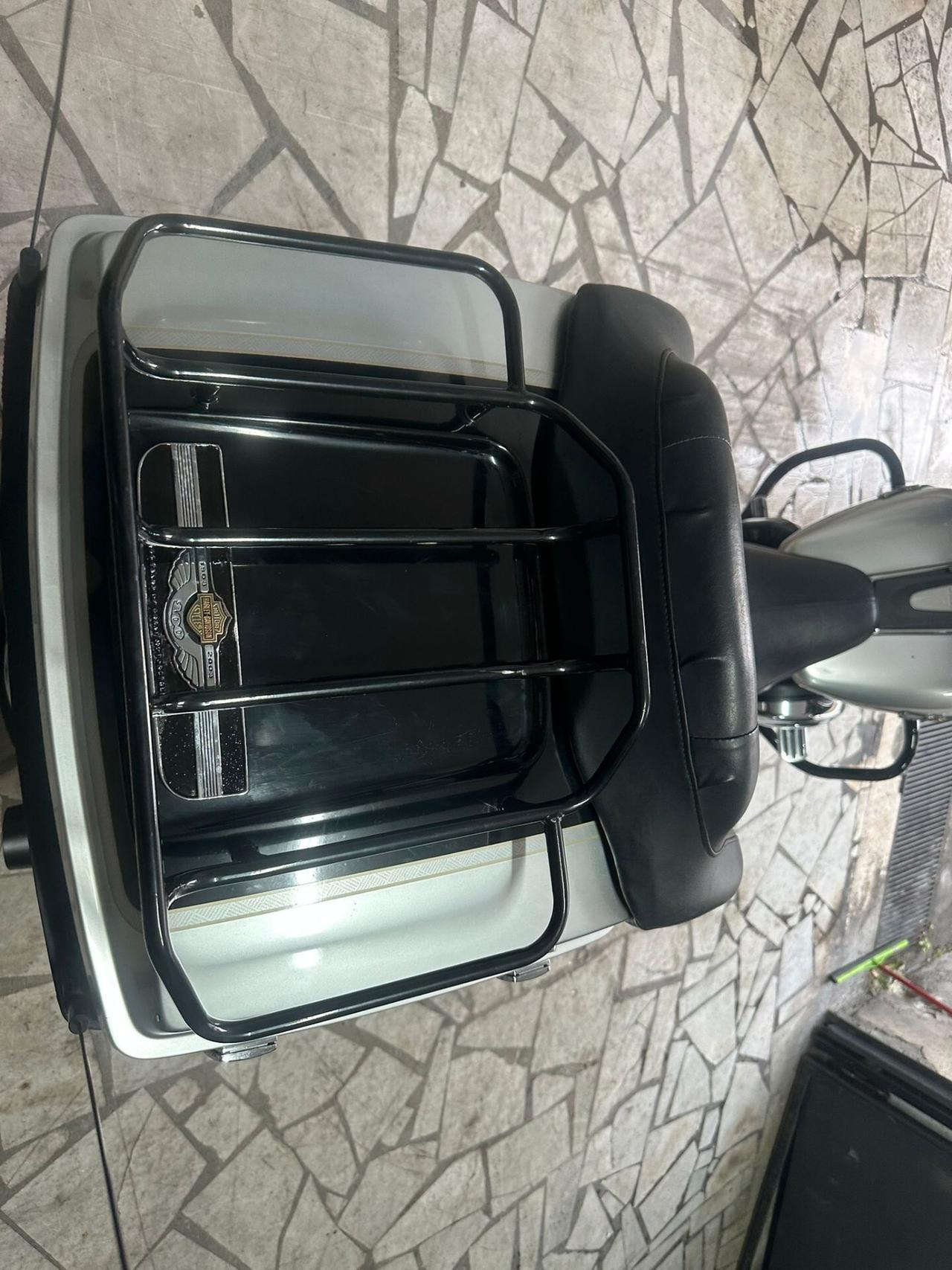 Harley-davidson FLHTCUI Ultra Classic Electra Glide 2003