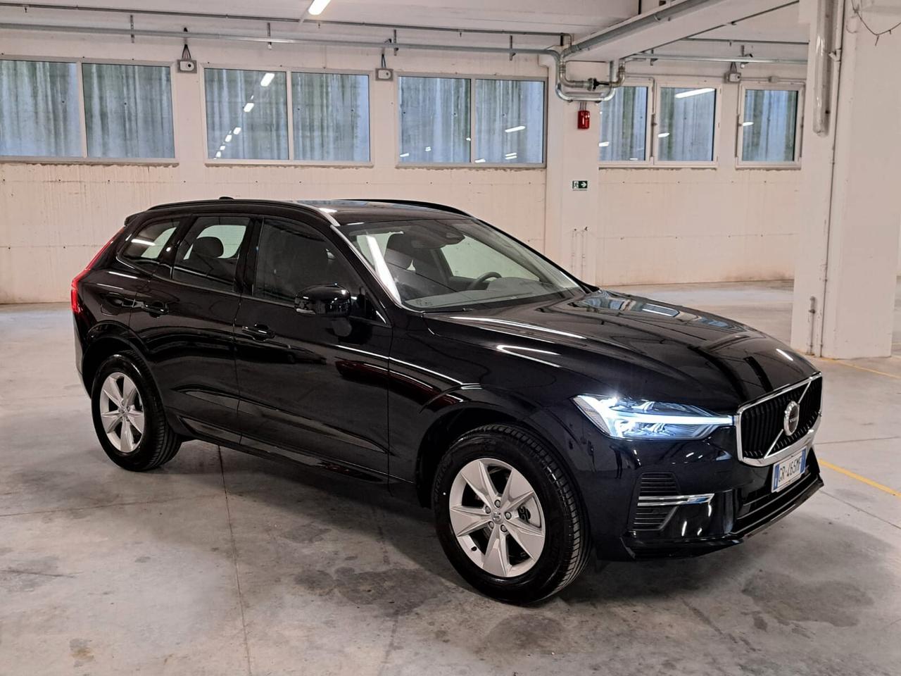 Volvo XC 60 XC60 2000 B4 Mild-Hybrid (Benzina) Essential FWD Automatico