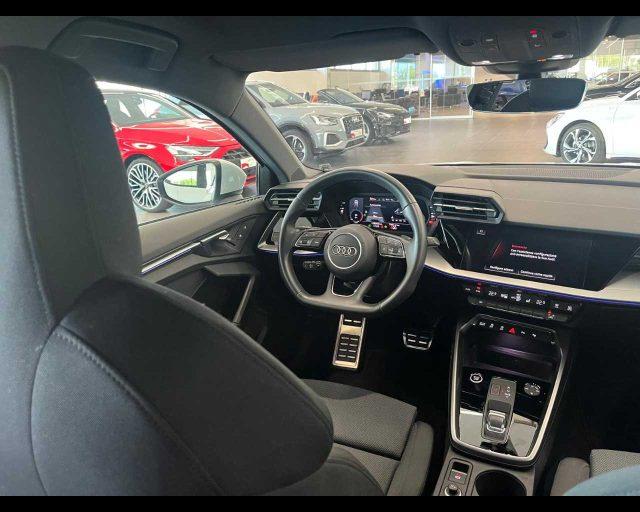 AUDI A3 SPB 30 g-tron S tronic S line edition