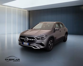 Mercedes-Benz GLA-H247 2023 - GLA 180 d Advanced auto