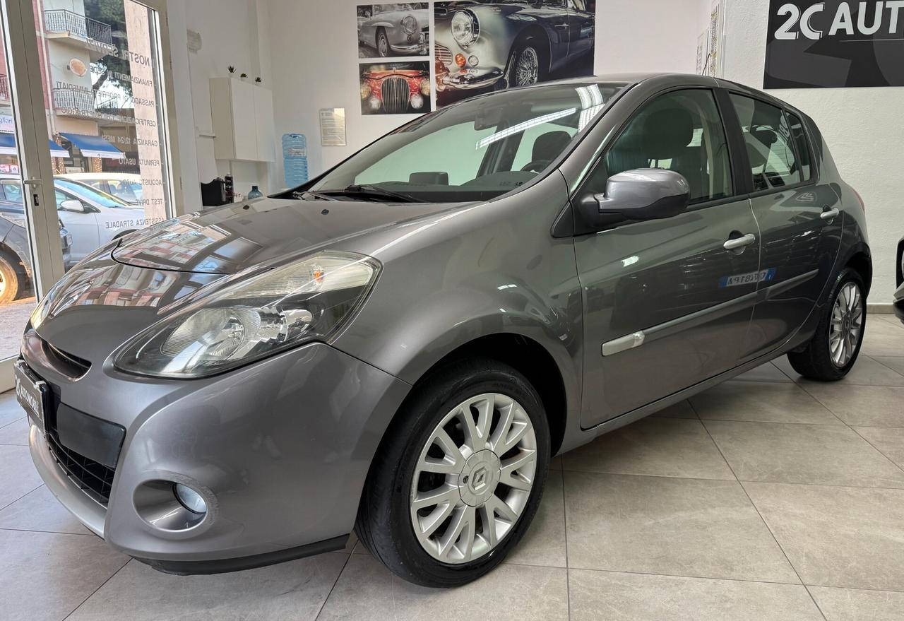 Renault Clio 1.5 dCi 75CV 5 porte / DIESEL / NEOPATENTATI /