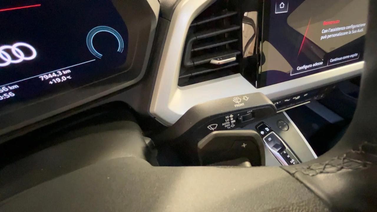 Audi Q4 35 e-tron Business