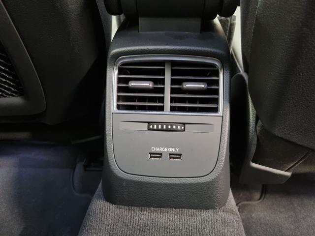 AUDI A3 SPB 35 TFSI COD S tronic Sport