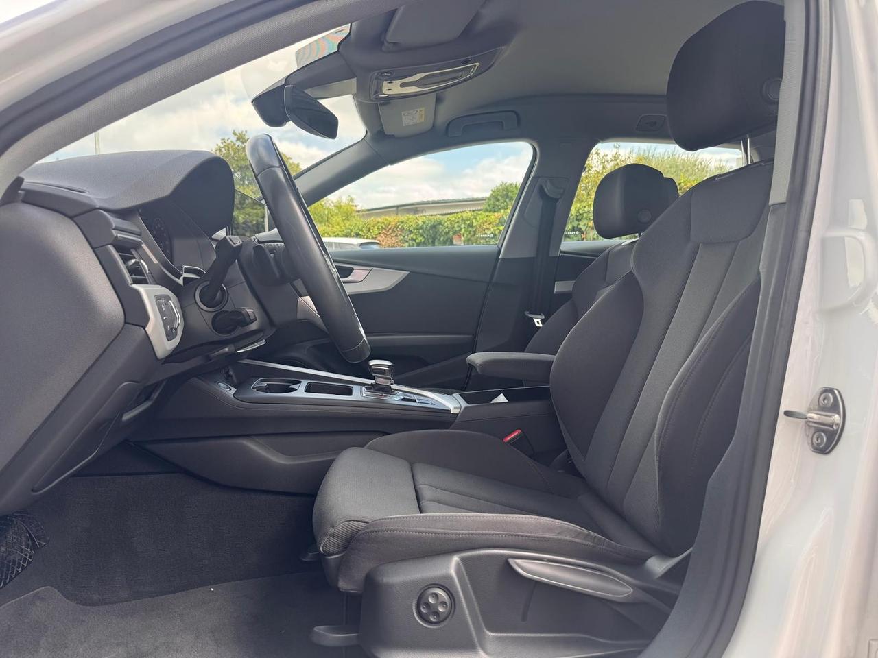 AUDI A4 AVANT 35 TDI MHEV S-TRONIC BUSINESS ADVANCED