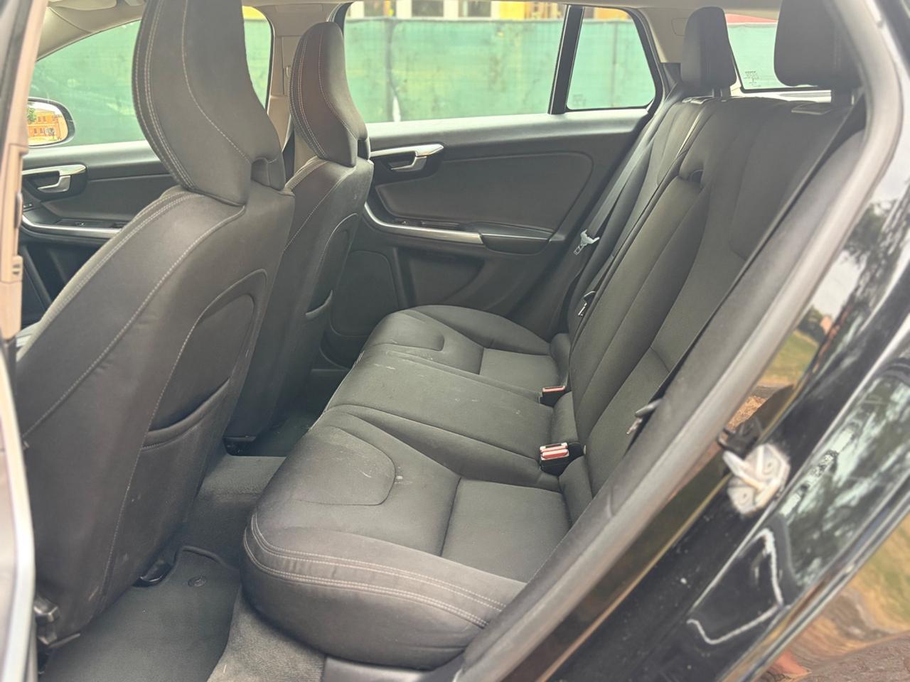Volvo V60 D2 2.0d Automatico