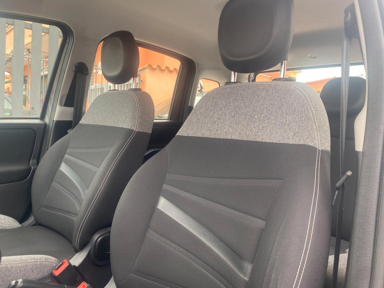 FIAT Panda 1.0 hybrid 5p. CITYLife RadioAPP