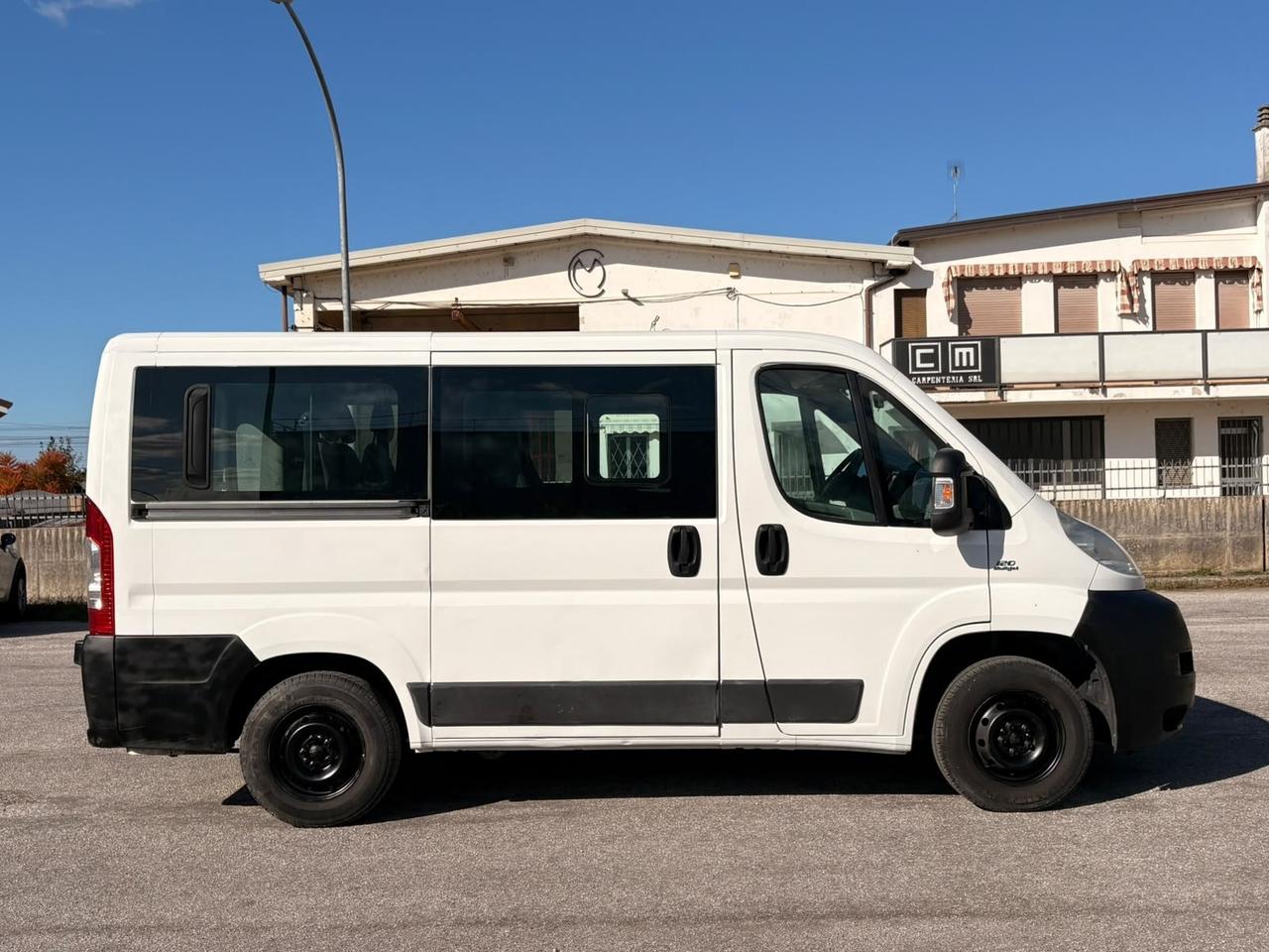 Fiat Ducato 30 2.3 MJT PC-TN Panorama 9 POSTI