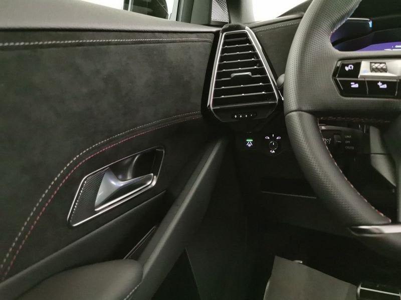 DS DS 7 1.6 e-tense phev Performance Line+ 4x4 300cv auto