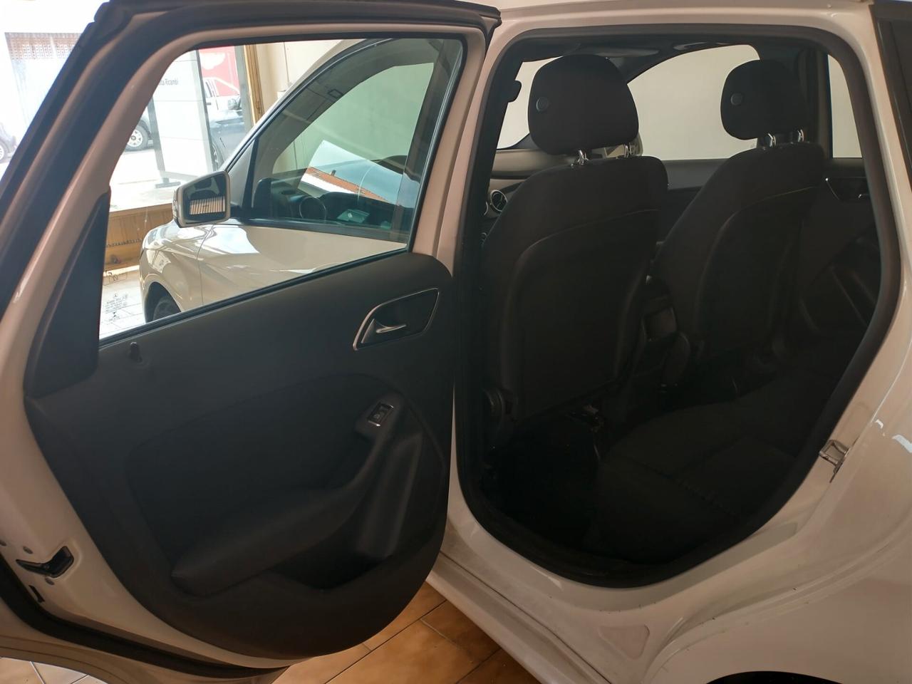 MERCEDES CLASSE B 180 1.5 DIESEL AUTOMATICA 5 PORTE