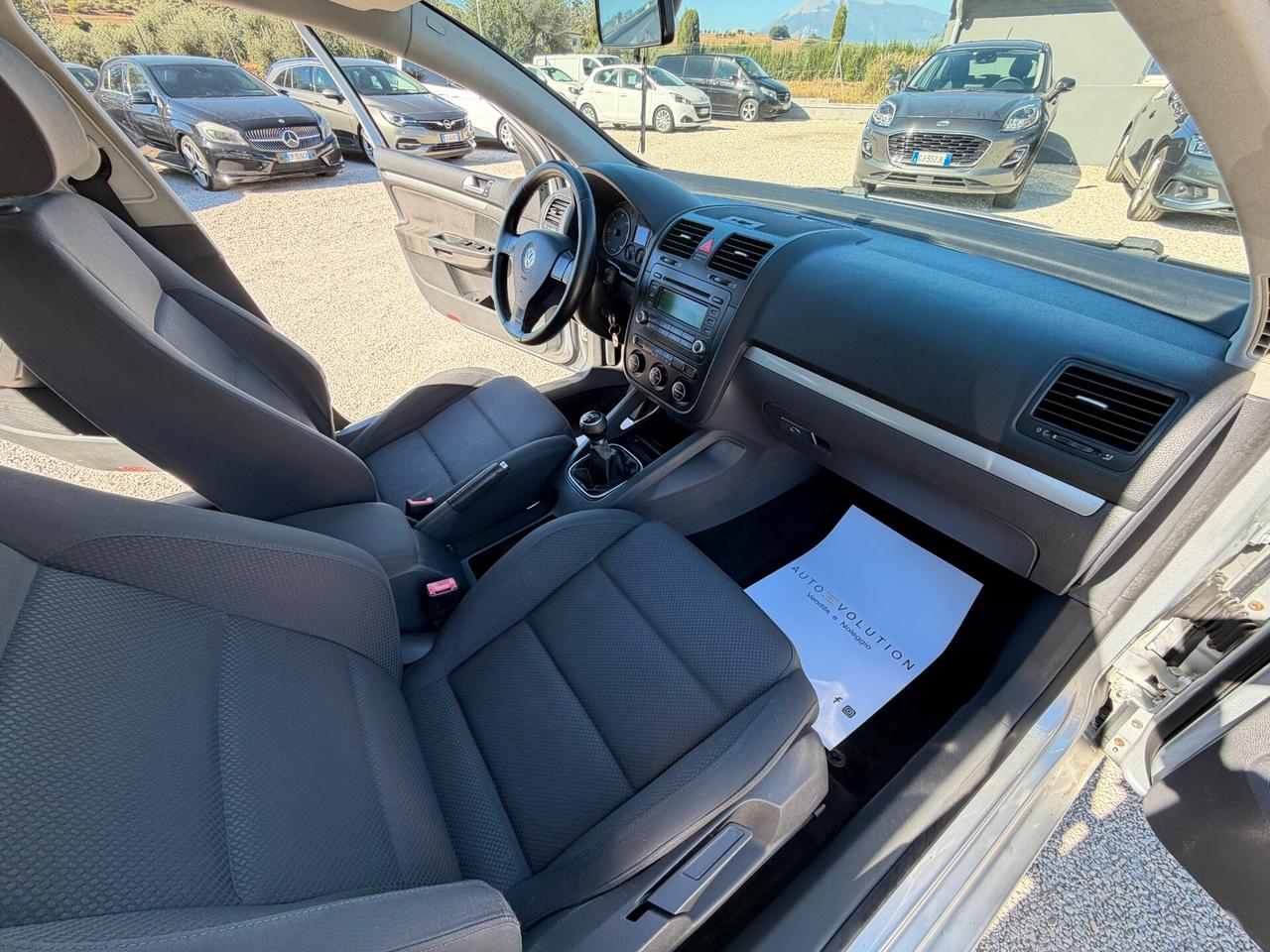 Volkswagen Golf 1.9 TDI 5p. Sportline 77 kw 105 cv 274.805 km