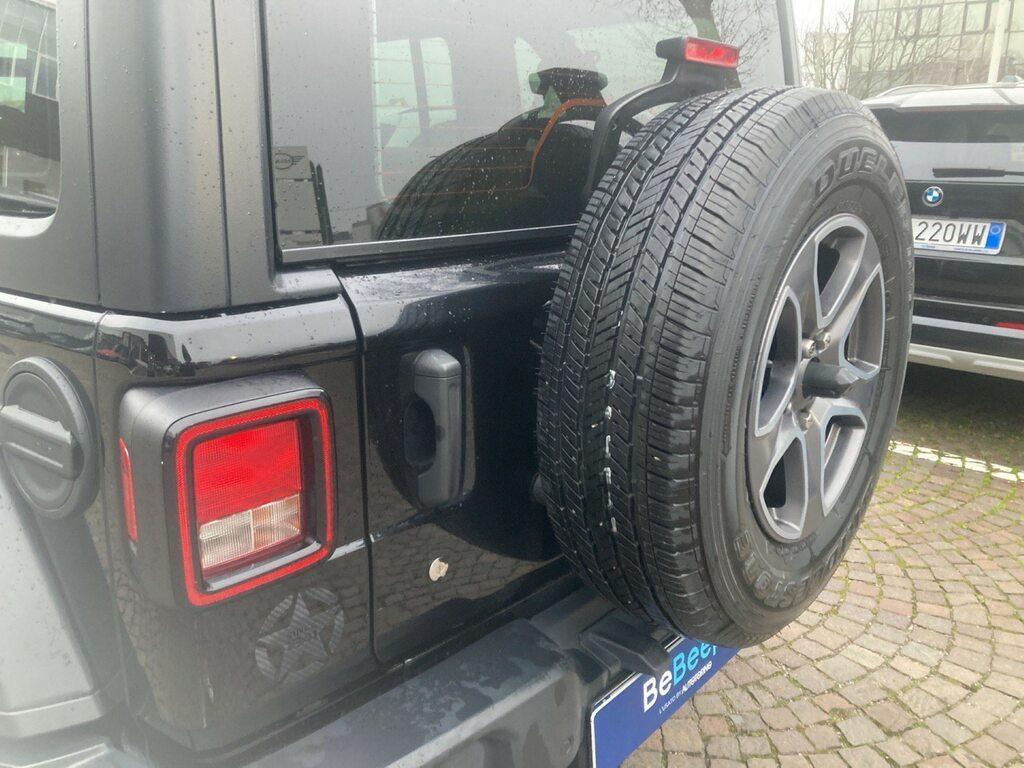 Jeep Wrangler Unlimited 2.2 Multijet II Sport 4WD Auto