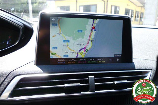 PEUGEOT 3008 BlueHDi 130 S&S EAT8 Business