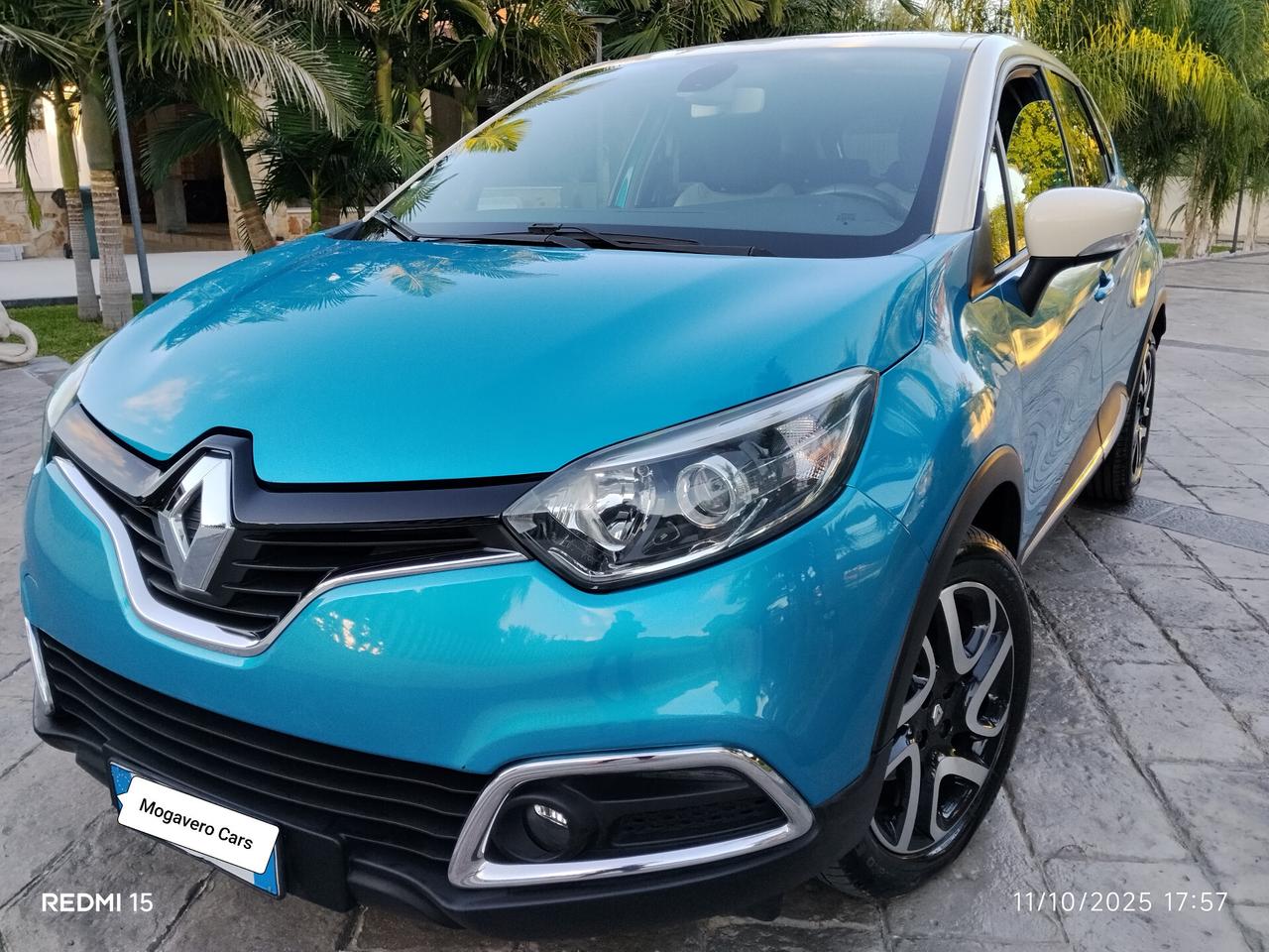 Renault Captur 1.5 diesel 110 CV 6 marce full optional