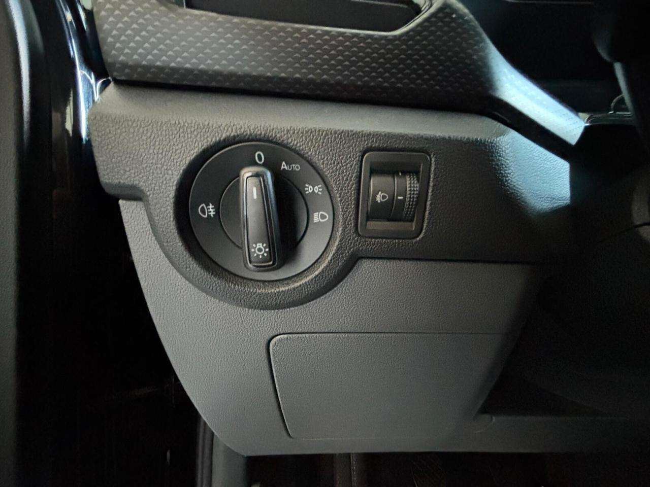 Volkswagen T-Cross 1.0 TSI Style