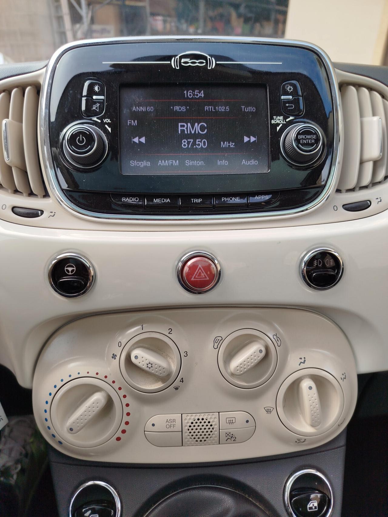 Fiat 500 1.2 Lounge