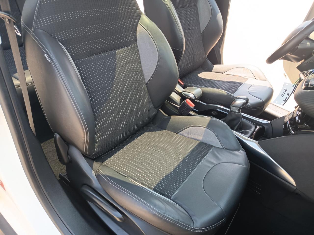 Peugeot 2008 1.6 e-HDi 92 CV Stop&Start Allure