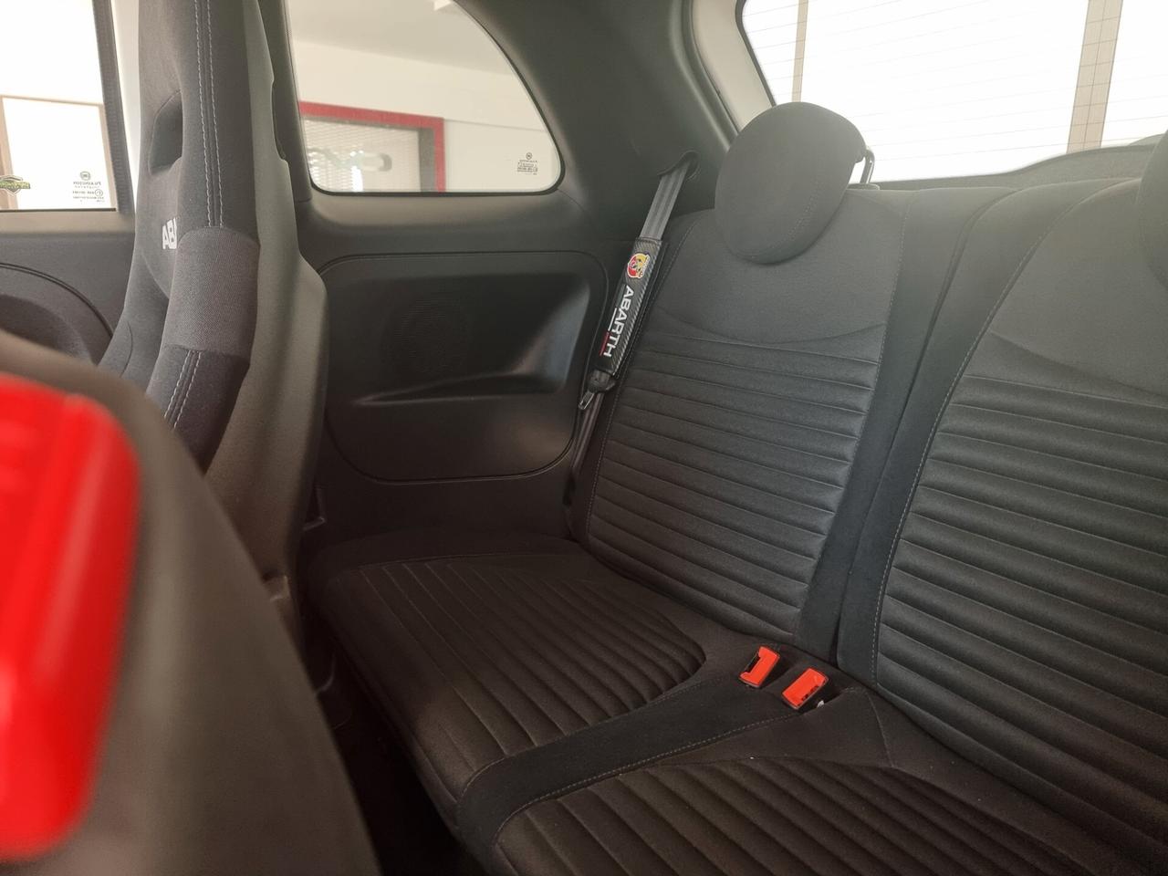 Fiat 500 Abarth 1.4 t-jet Competizione 180cv