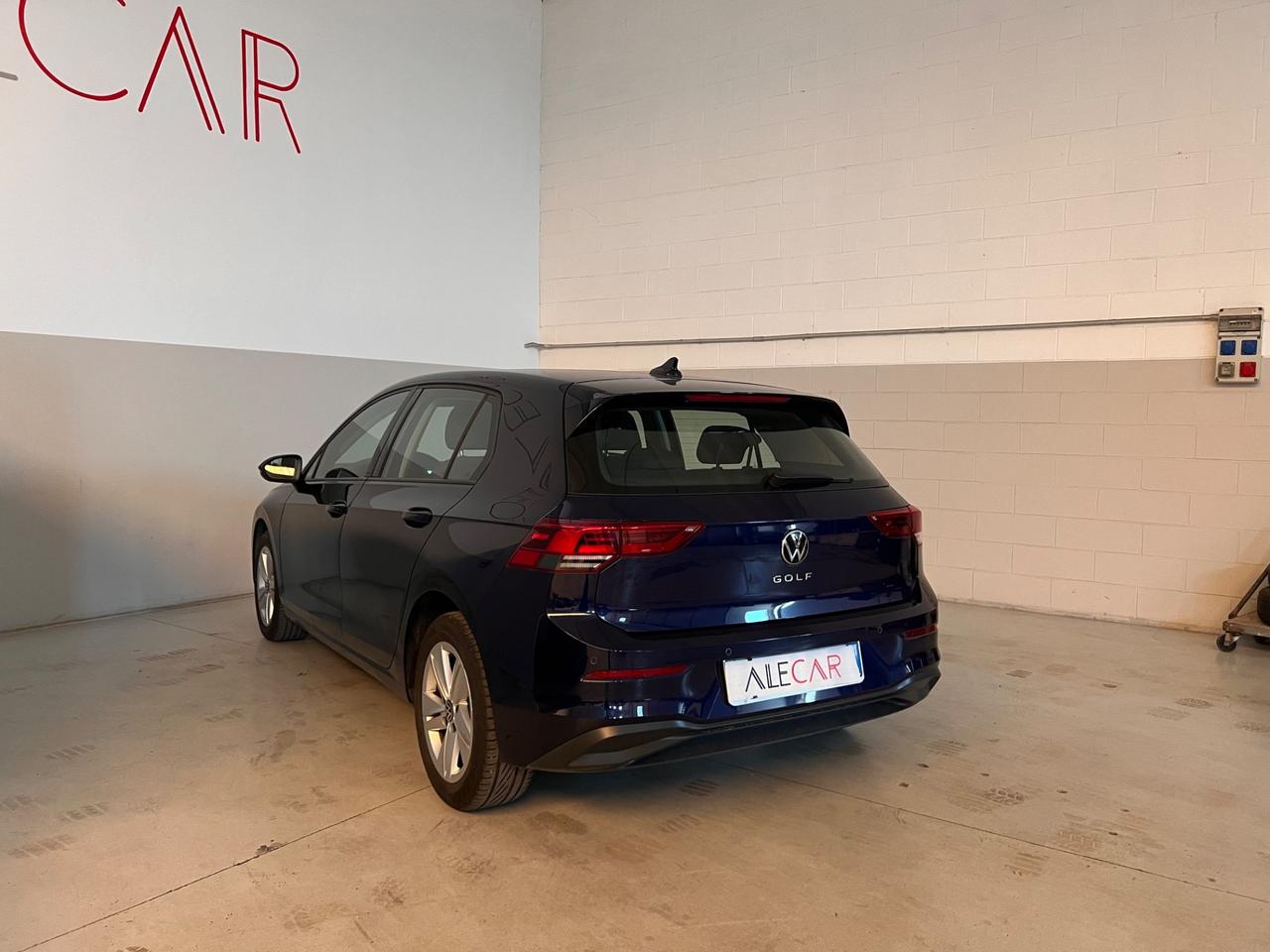Volkswagen Golf 2.0 TDI DSG Life 115cv