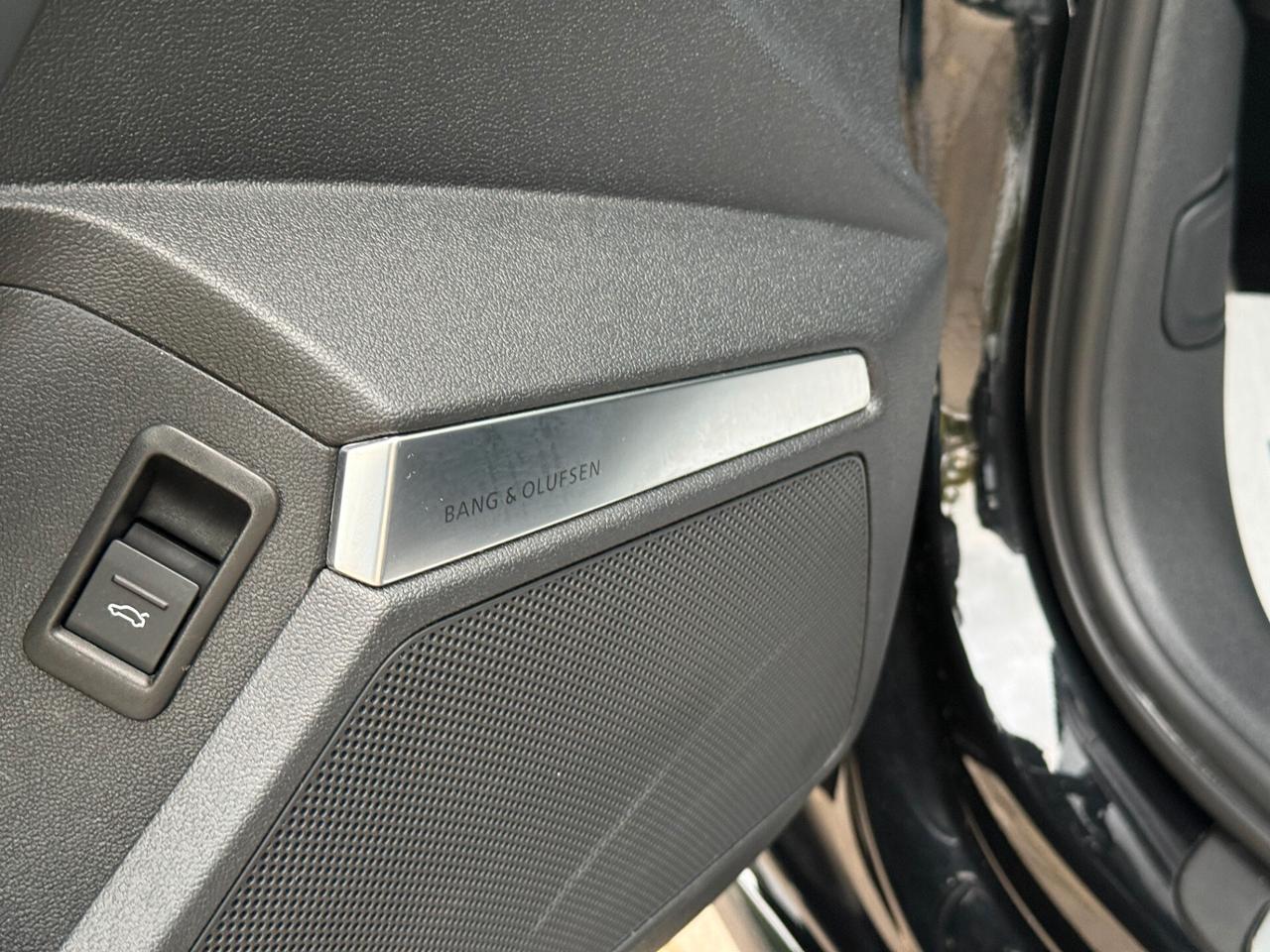 AUDI A3 SPB 35 TDI S LINE TRONIC TETTO B&O IDENTITY BLACK RS INTERN 11/2020