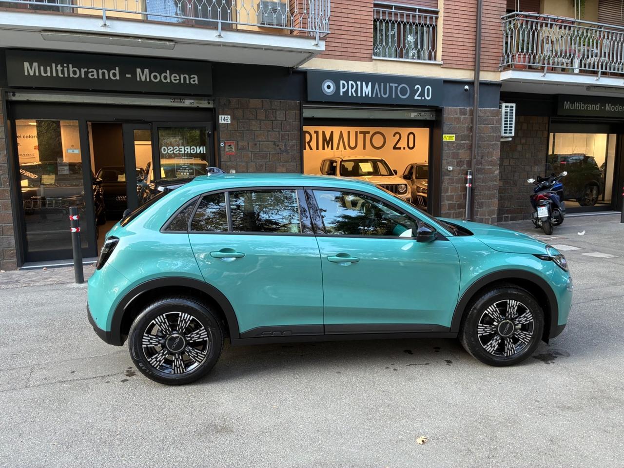 Fiat 600 Hybrid 1.2 100cv Icon