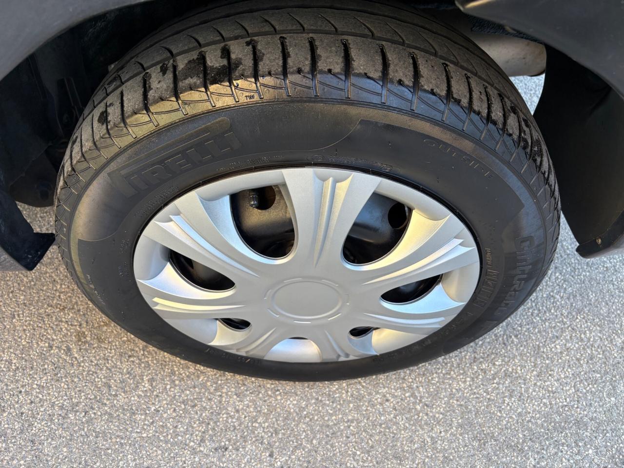 Dacia Logan 1.5 DCI 85cv 7 posti 145000km