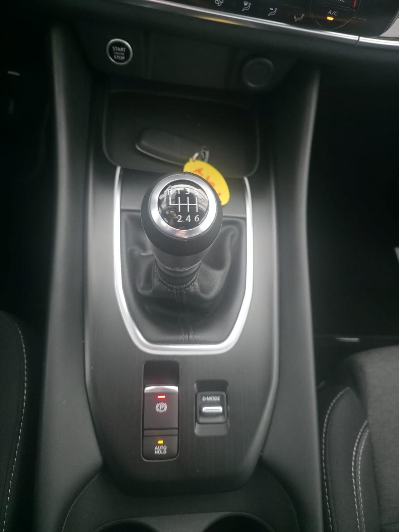 Nissan Qashqai MHEV 140 CV Tekna