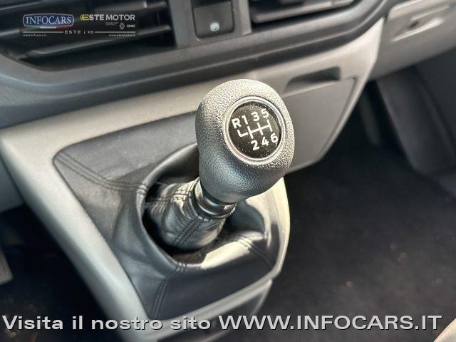 FORD Transit Custom 320 2.0 EcoBlue 136CV 9 posti + IVA