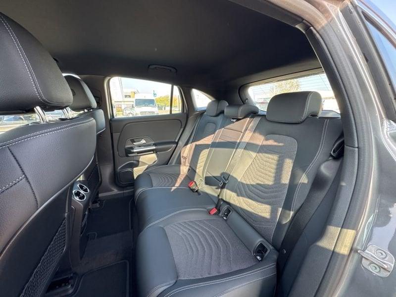 Mercedes-Benz EQA 300 4Matic Progressive Advanced