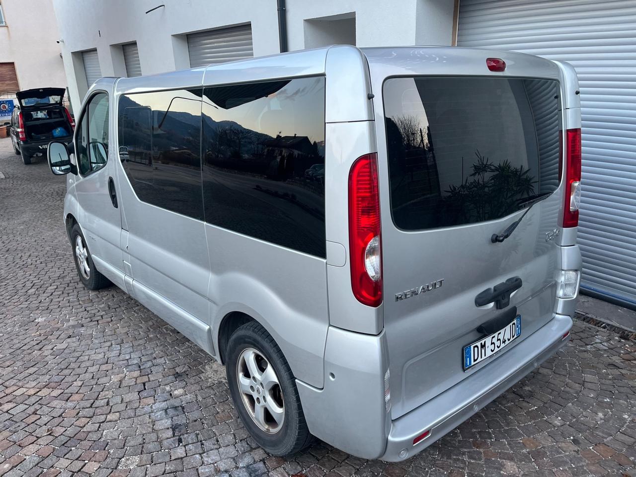 Renault Trafic T27 2.0 dCi/90 PC-TN Passenger Confort