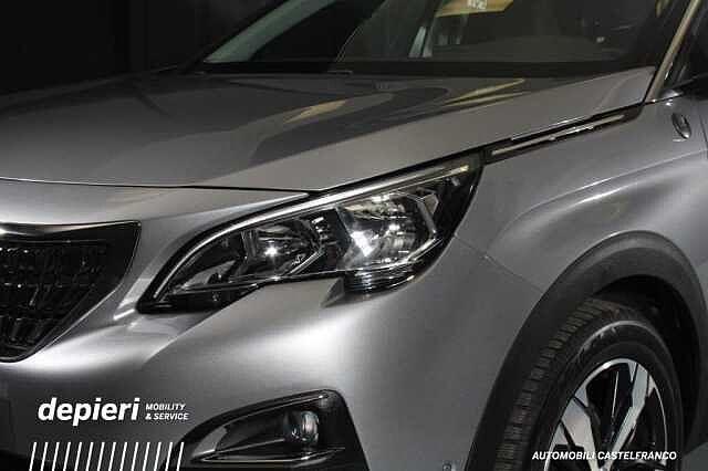 Peugeot 5008 BlueHDi 130 S&S EAT8 Crossway autom OK NEOP