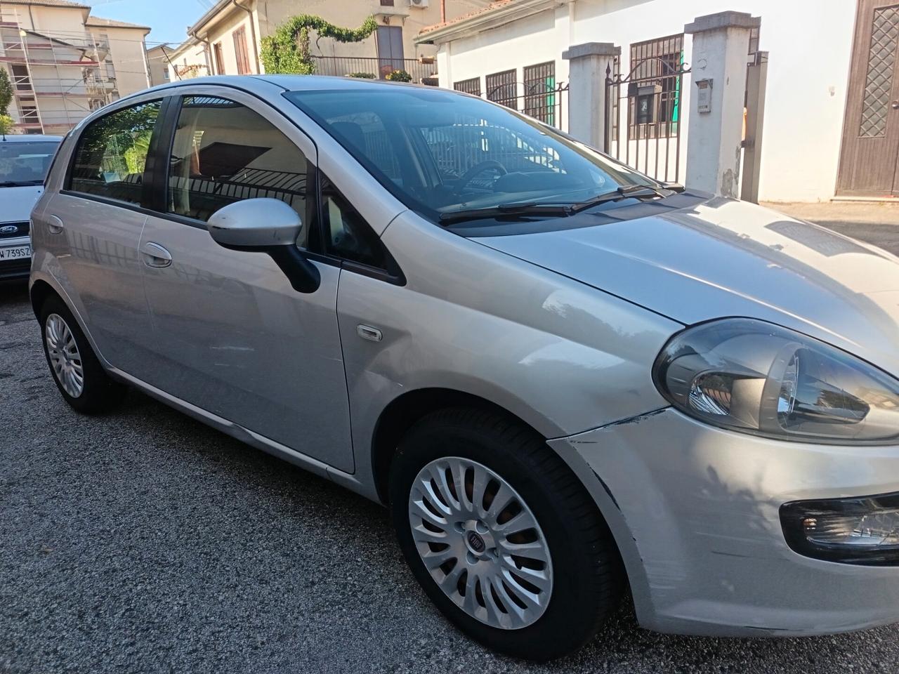 Fiat Punto Evo 1.4 Benz 2011 km originali...