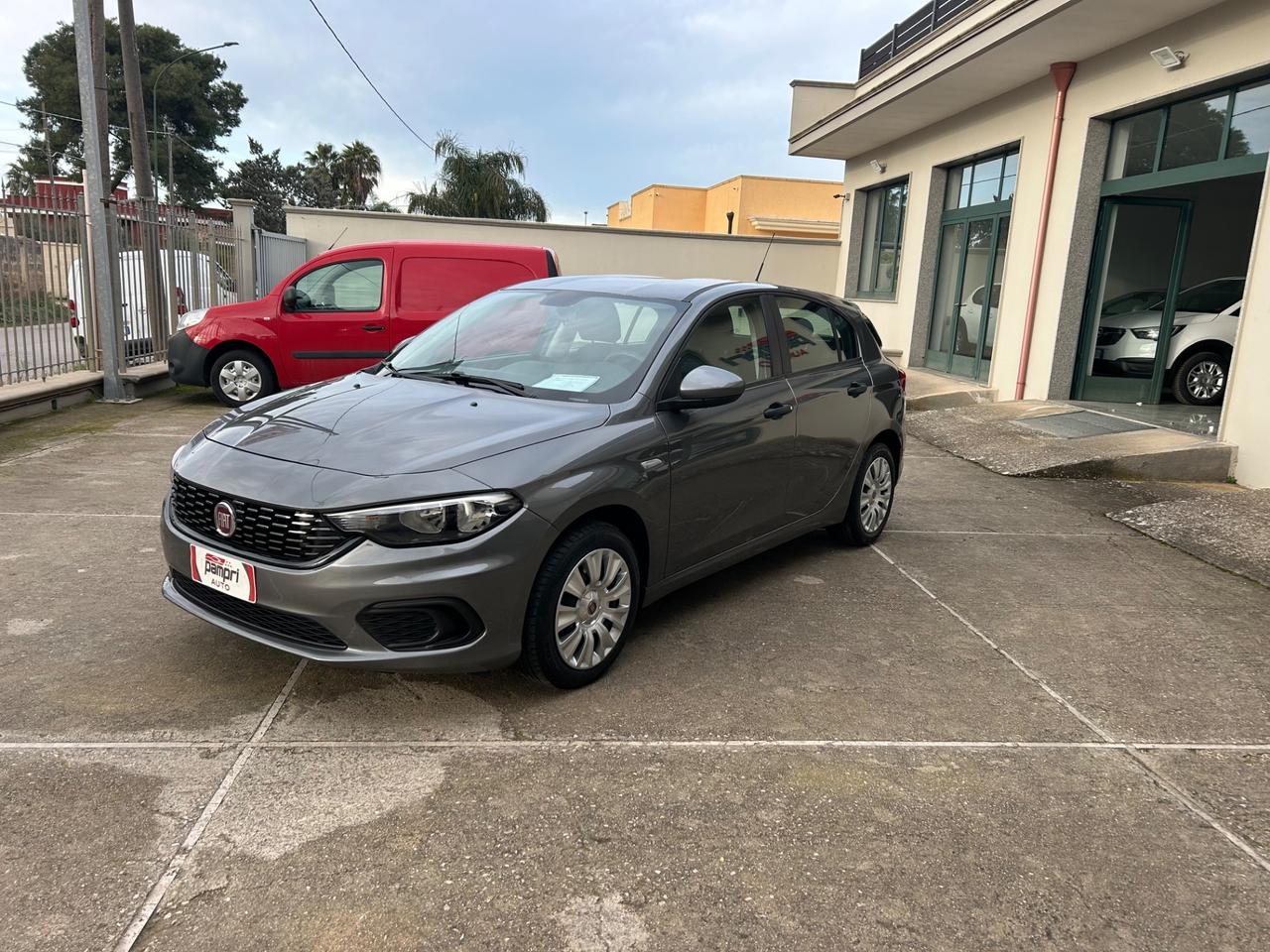 Fiat Tipo 1.3 Mjt S&S 5 porte Easy