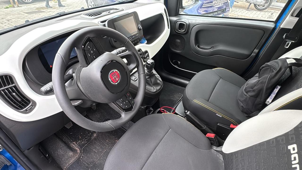 Fiat Panda Cross 1.0 FireFly S&S Hybrid USATO 2025