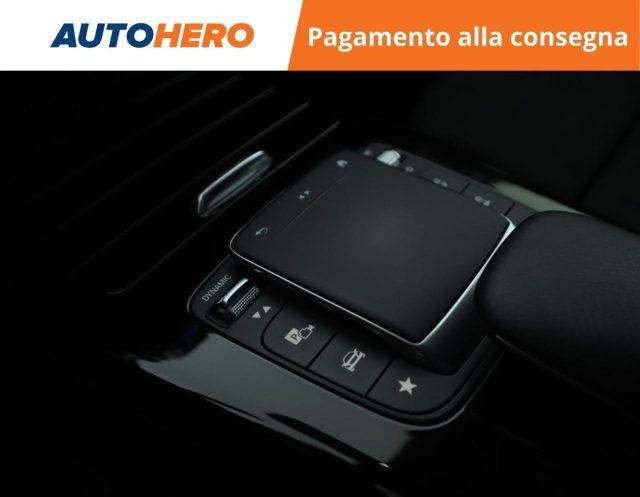 MERCEDES-BENZ A 180 d Automatic Premium