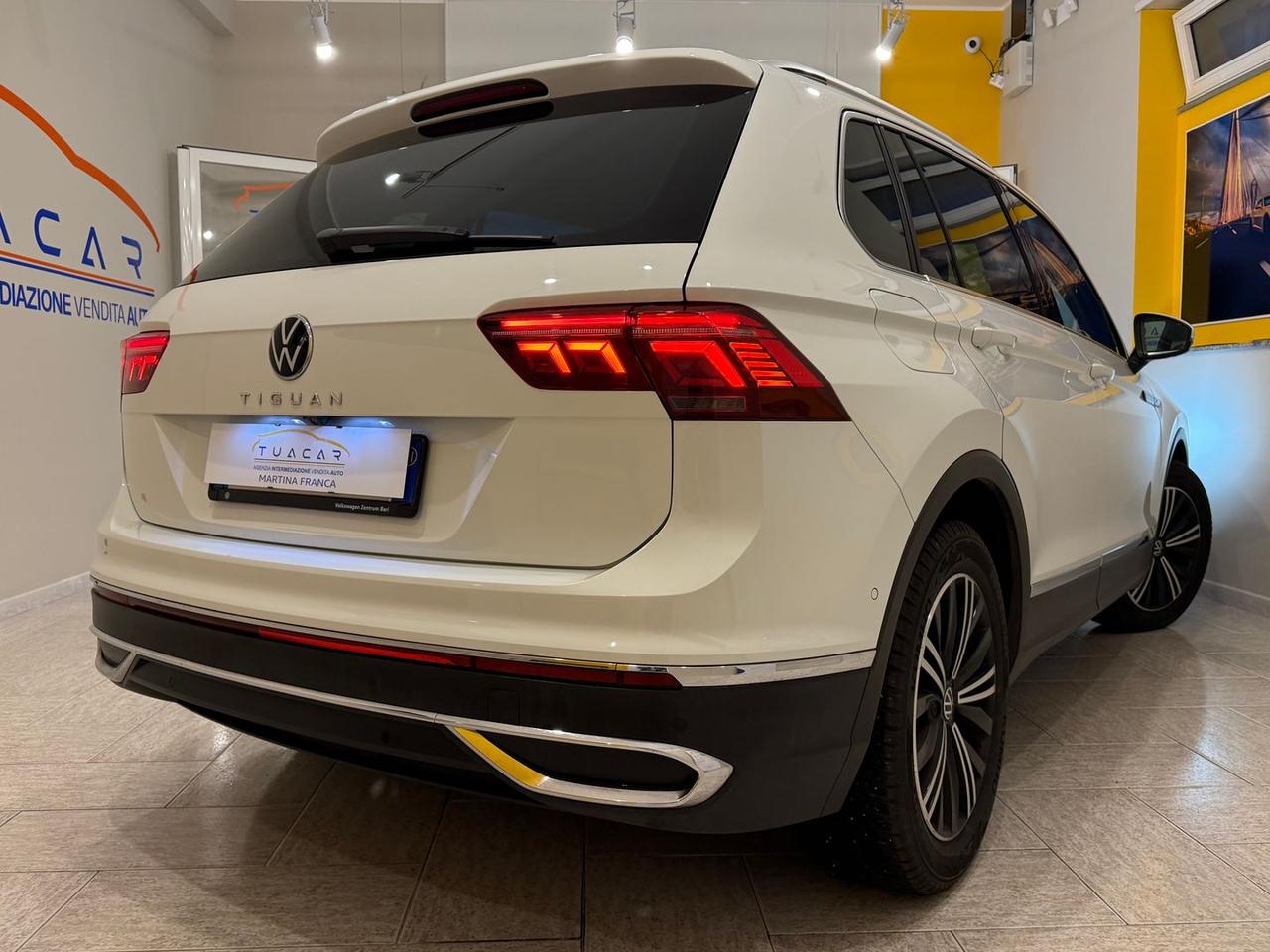 Volkswagen Tiguan Elegance 2.0 TDI #9922