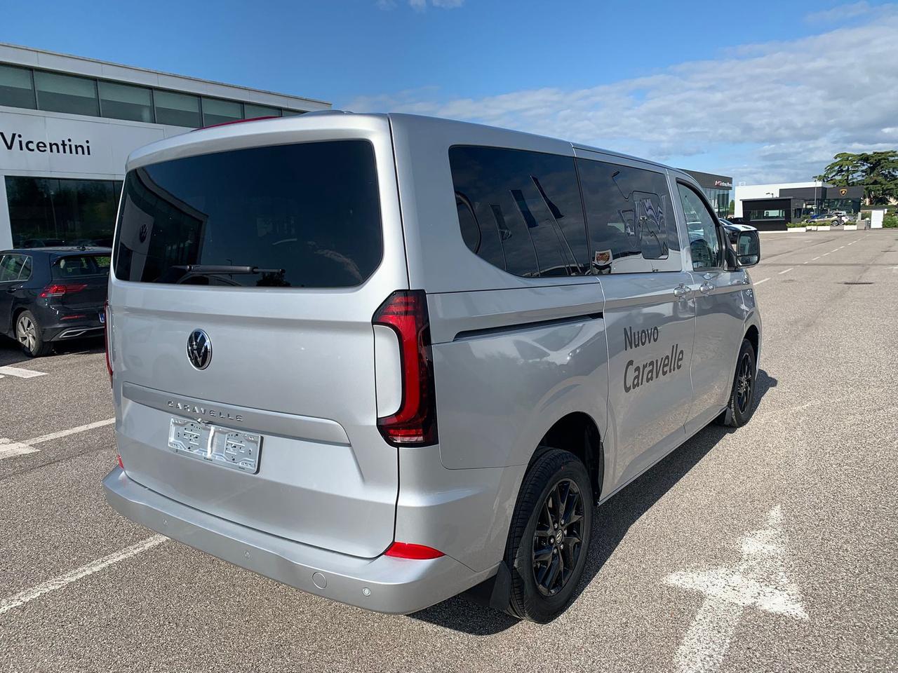 Volkswagen T6 Caravelle t7 2.0 tdi 150cv life p.c. auto