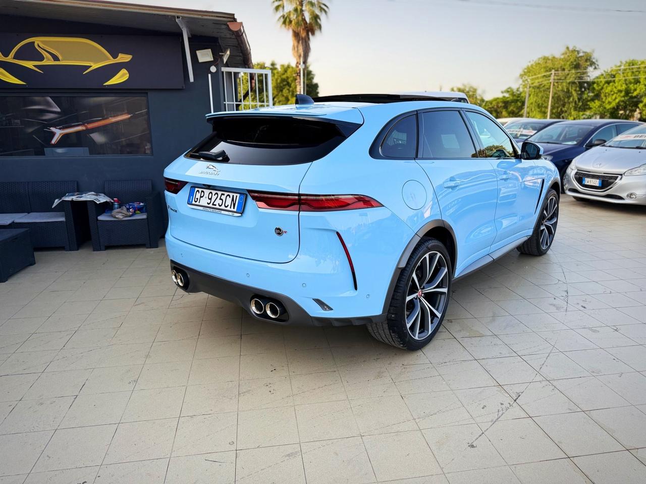 Jaguar F-Pace 5.0 V8 550 CV AWD aut. SVR Extra Full Garanzia 24 Mesi 24.000 km