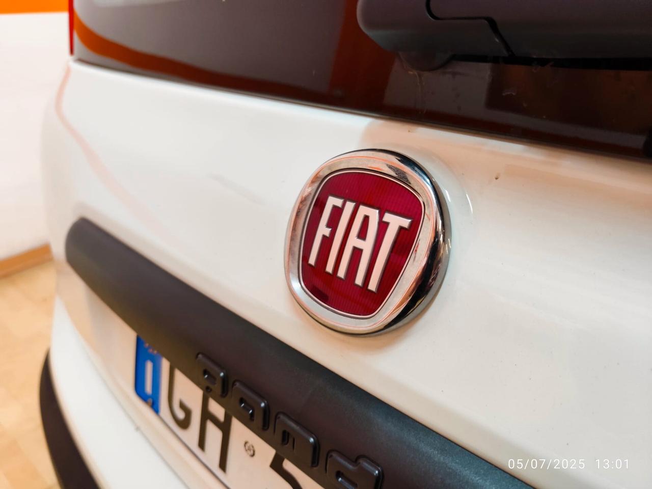 FIAT PANDA 1.0 BENZINA HYBRID 7.000 KM PRONTA CONSEGNA