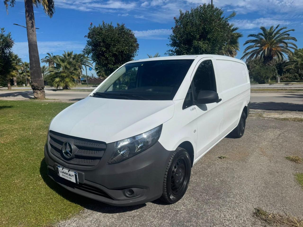 MERCEDES Vito 111 cdi compact E6