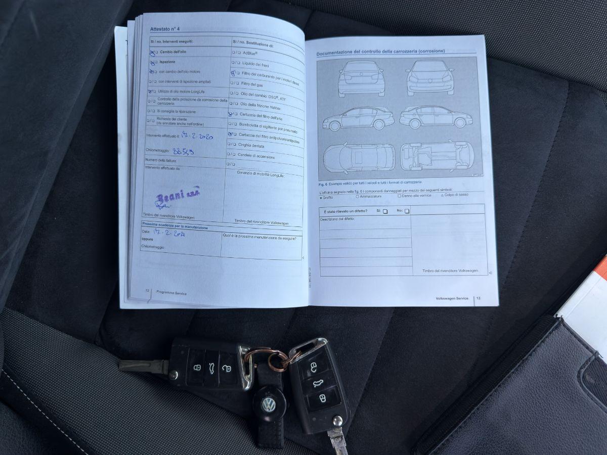 VOLKSWAGEN - Golf - 1.6 TDI 105cv 5p. Highline BlueMotion Technology