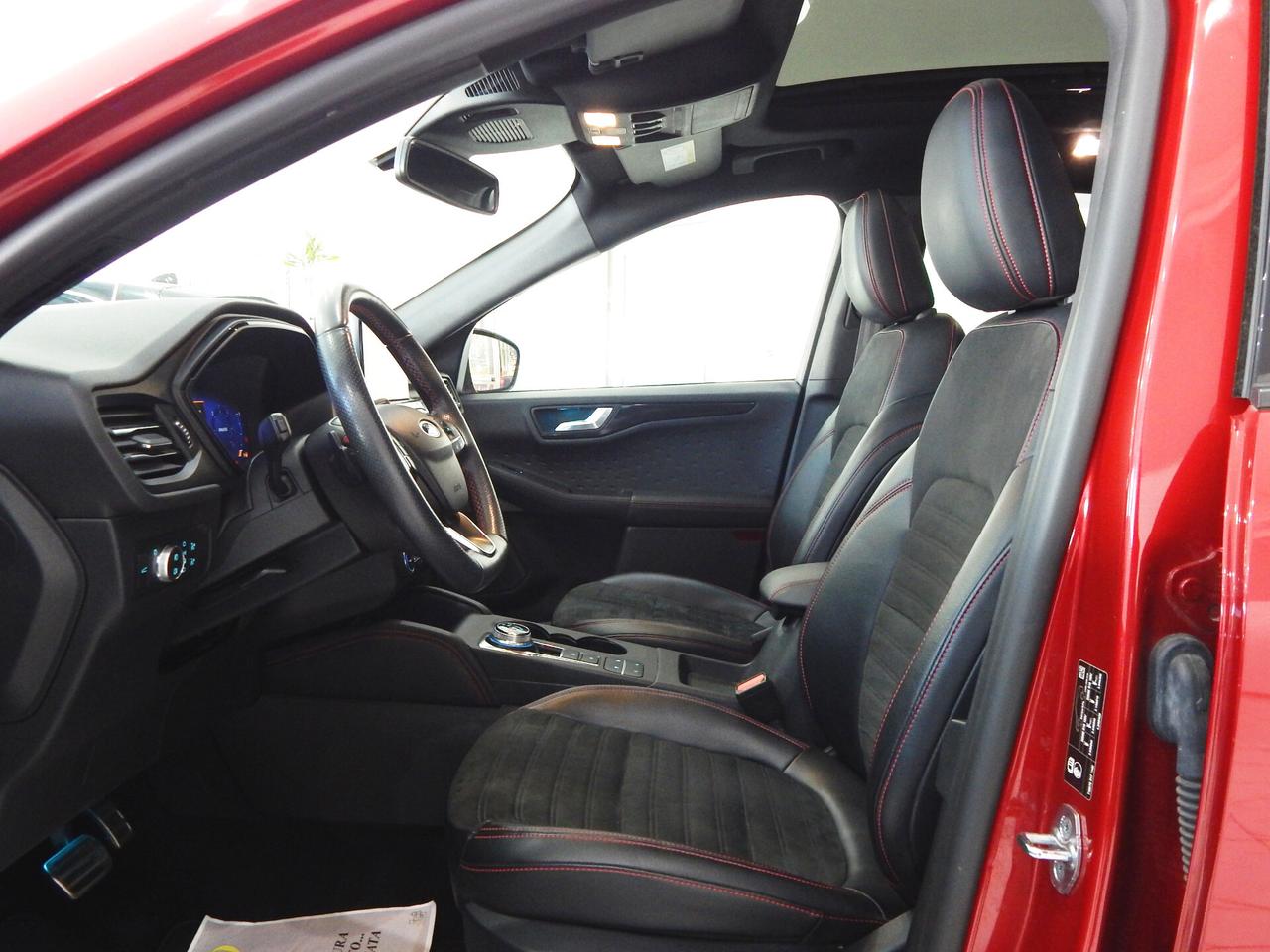 Ford Kuga 1.5 ecoblue ST-Line X 120cv Aut. TETTO-NAVI-PELLE