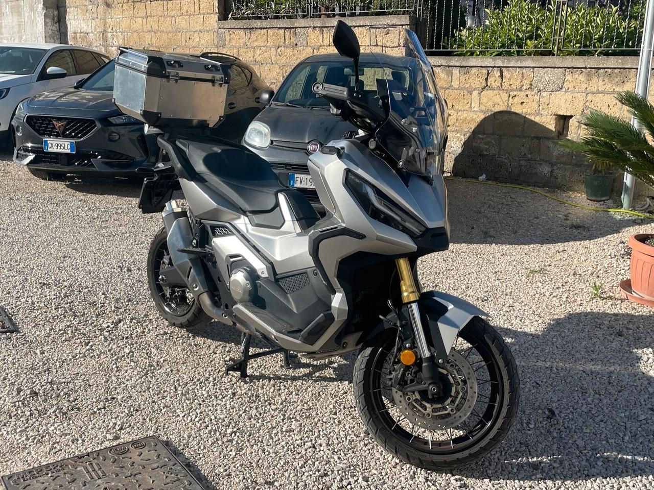 Honda X-Adv 750