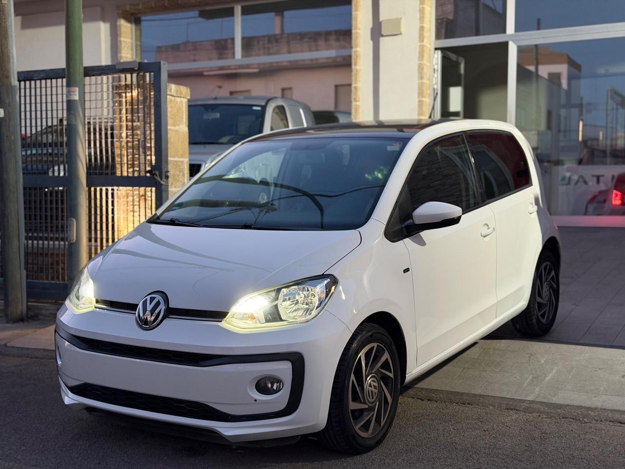 Volkswagen up! 1.0 75 cv 5p.-2018/LED/PANO/LEGA
