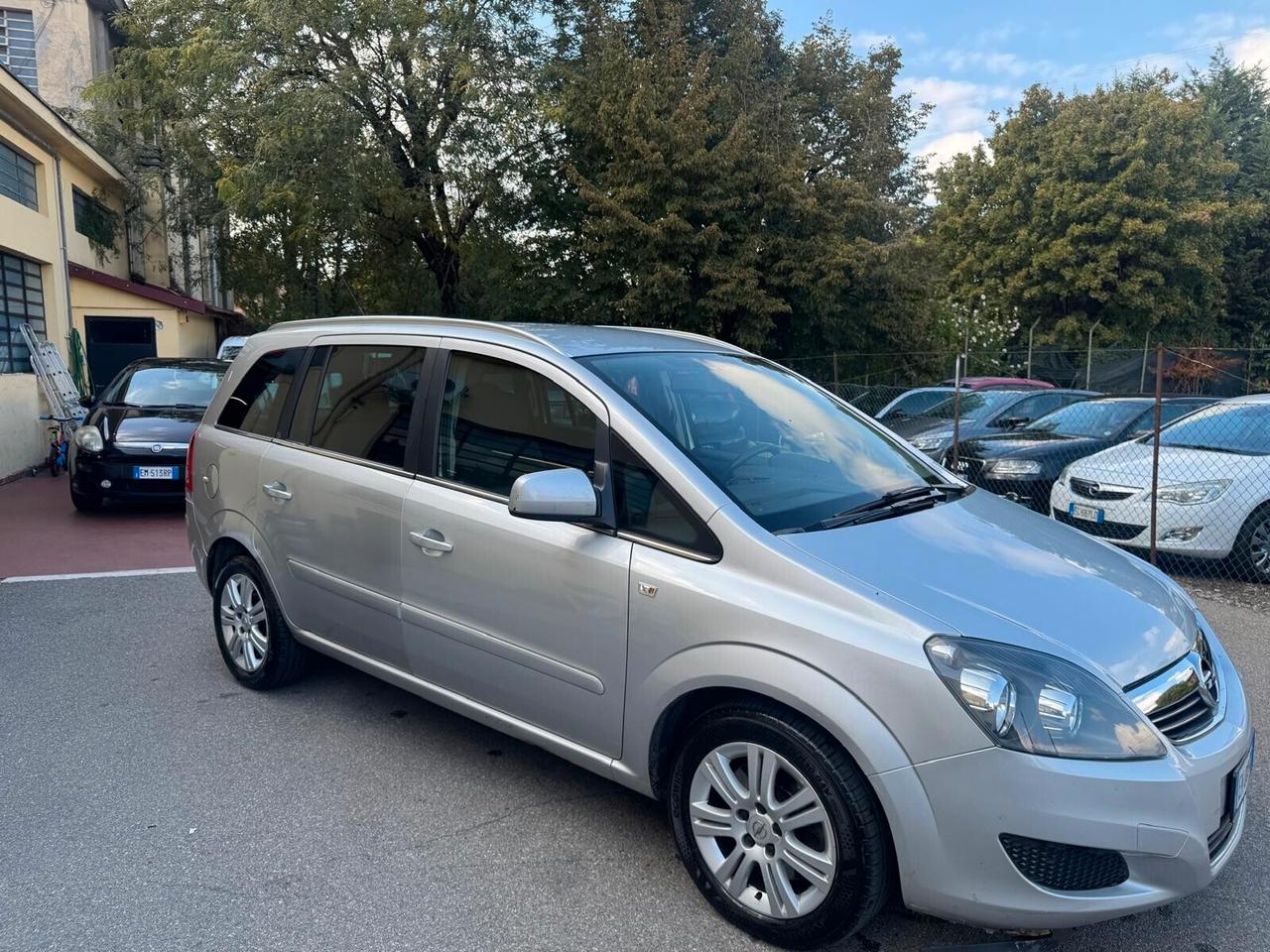 Opel Zafira 1.6 Benz/Metano 138.000 Km CDF