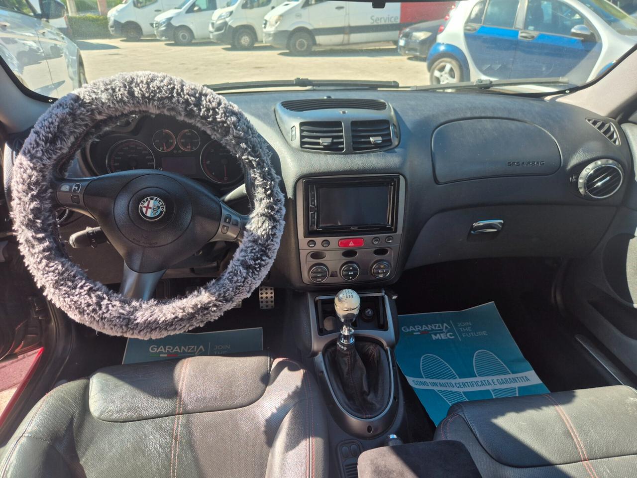 Alfa Romeo GT 1.9 JTDM 16V Distinctive Q2