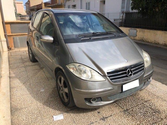 MERCEDES-BENZ A 160 CDI Elegance