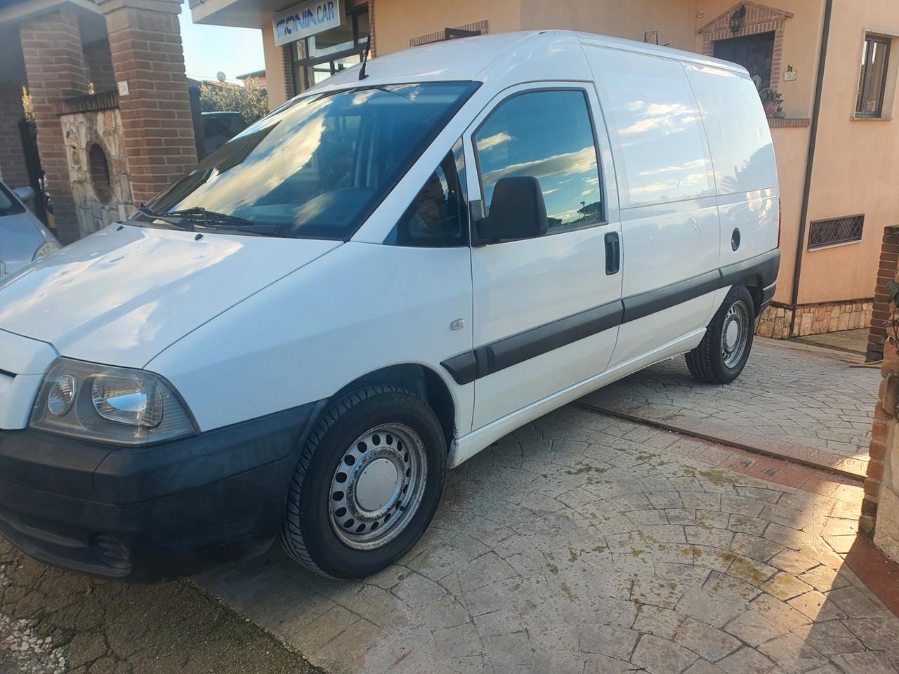 Peugeot expert 2.0 hdi