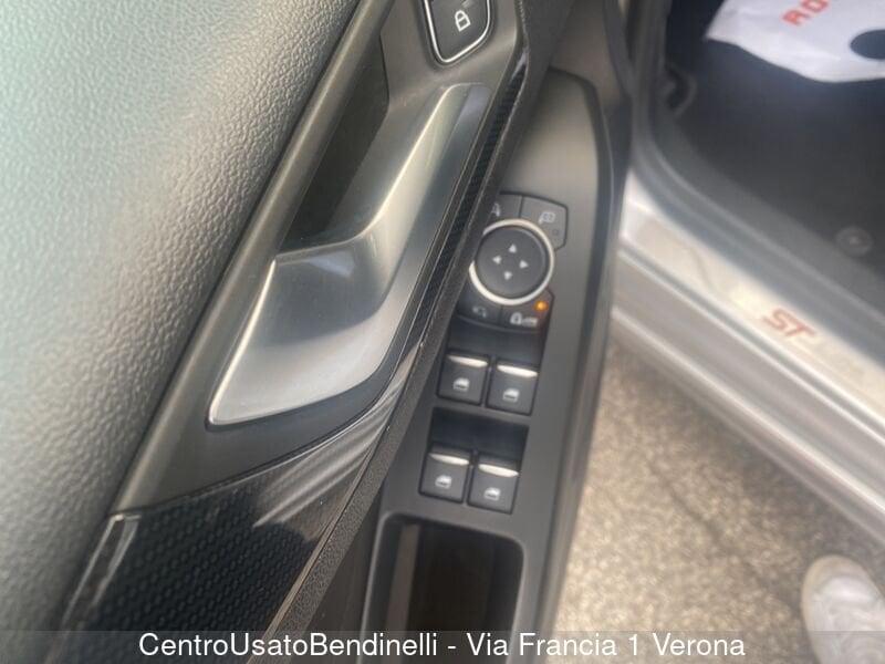 Ford Focus 1.0 EcoBoost 125 CV automatico SW ST Line Co-Pilot