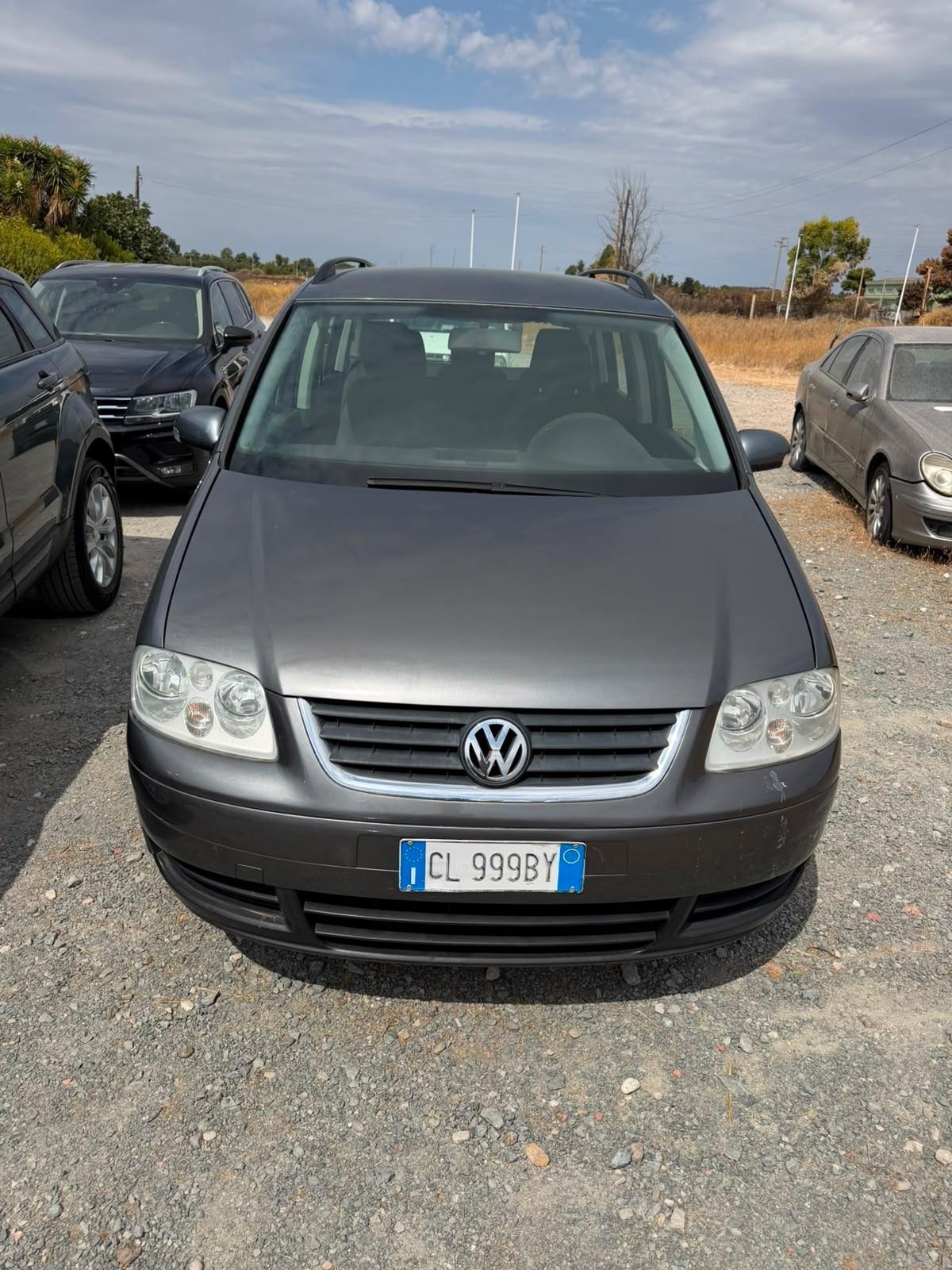 Volkswagen Touran 1.9 Diesel- Clima- Neopatentati