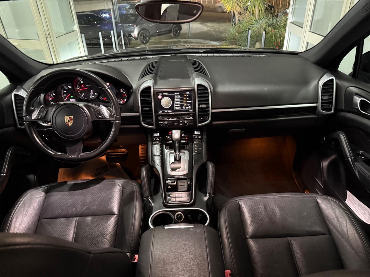 Porsche Cayenne 3.0D 245CV PLATINUM EDITION DA VETRINA2014